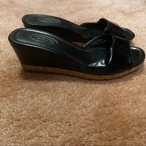 NWOT Women’s Talbots slip on wedge